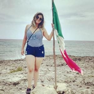 Meet your Posher, Sariah